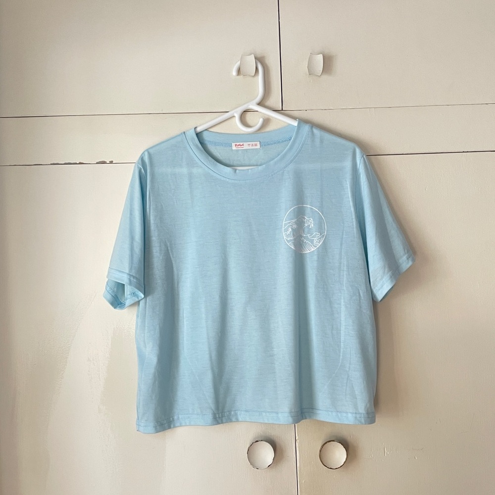 Light blue summery surf t-shirt from Romwe